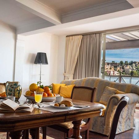 Palazzo Di Ferro Taormina 아파트 외부 사진