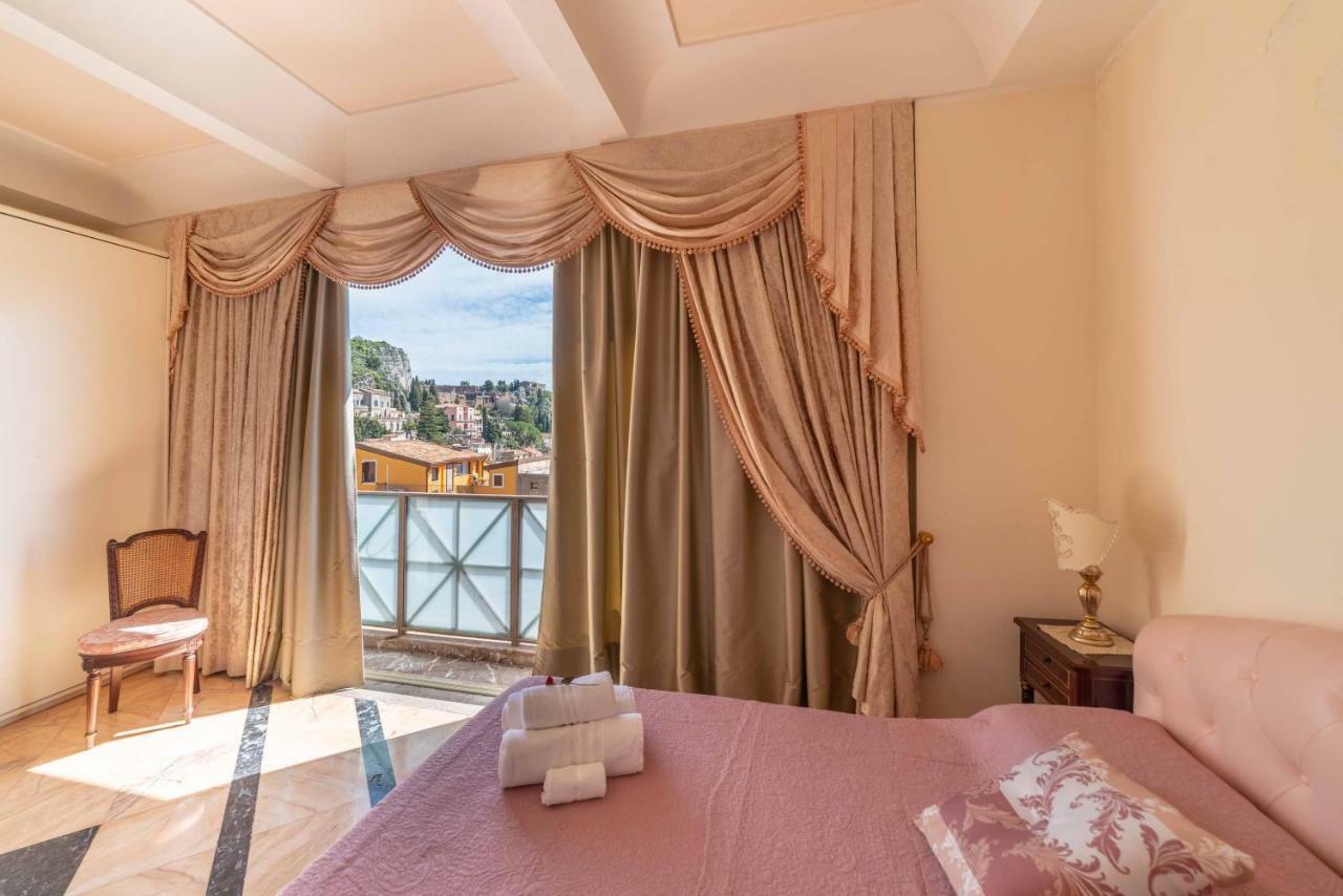 Palazzo Di Ferro Taormina 아파트 외부 사진